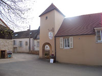 caveau depuis la place du village